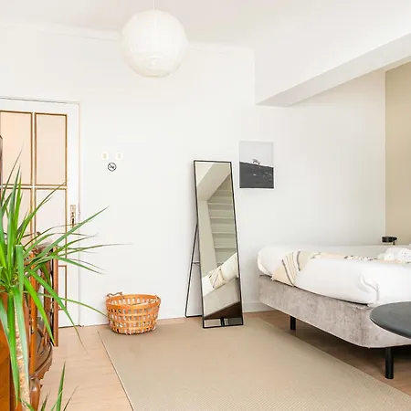Campo Grande L Elegant Urban Stay, Quick Airport Access I Soar L Лиссабон