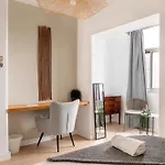 Habitación en casa particular Soar L Av L Elegant Urban Quick Airport Access