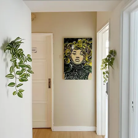 Soar I Urban Nest - Near Airport & Park Lisboa