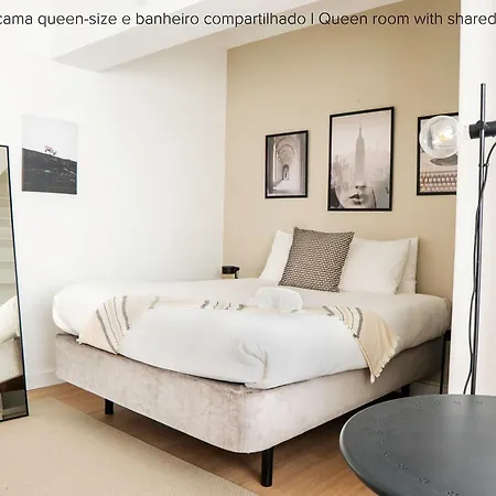 Soar I Urban Nest - Near Airport & Park Homestay