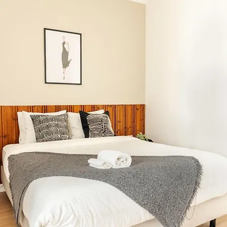 Soar I Urban Nest - Near Airport & Park